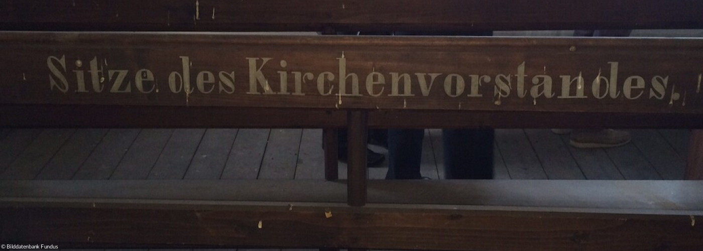 Sitze des Kirchenvorstandes